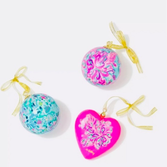 NIB Lilly Pulitzer Christmas Heart To Heart Ornament Set Pink Herring Ru… - Picture 8 of 8